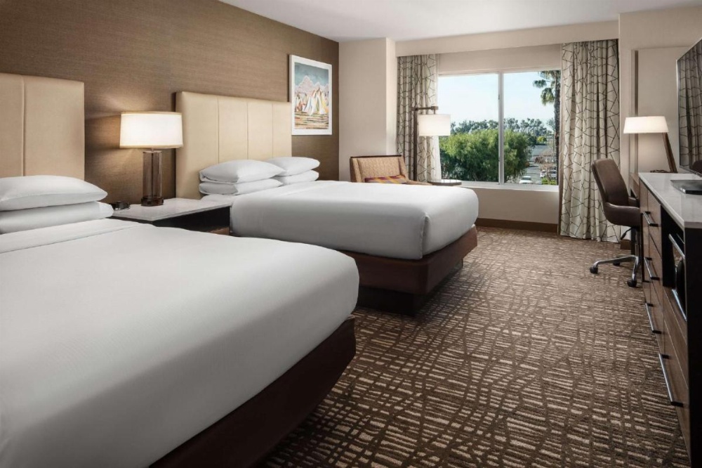 DoubleTree By Hilton Hotel Ontario Airport